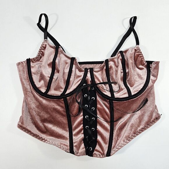 ROMWE Pink Velvet Goth Lace Up Front Contrast Binding Cami Crop Top Size 2XL - Picture 1 of 7